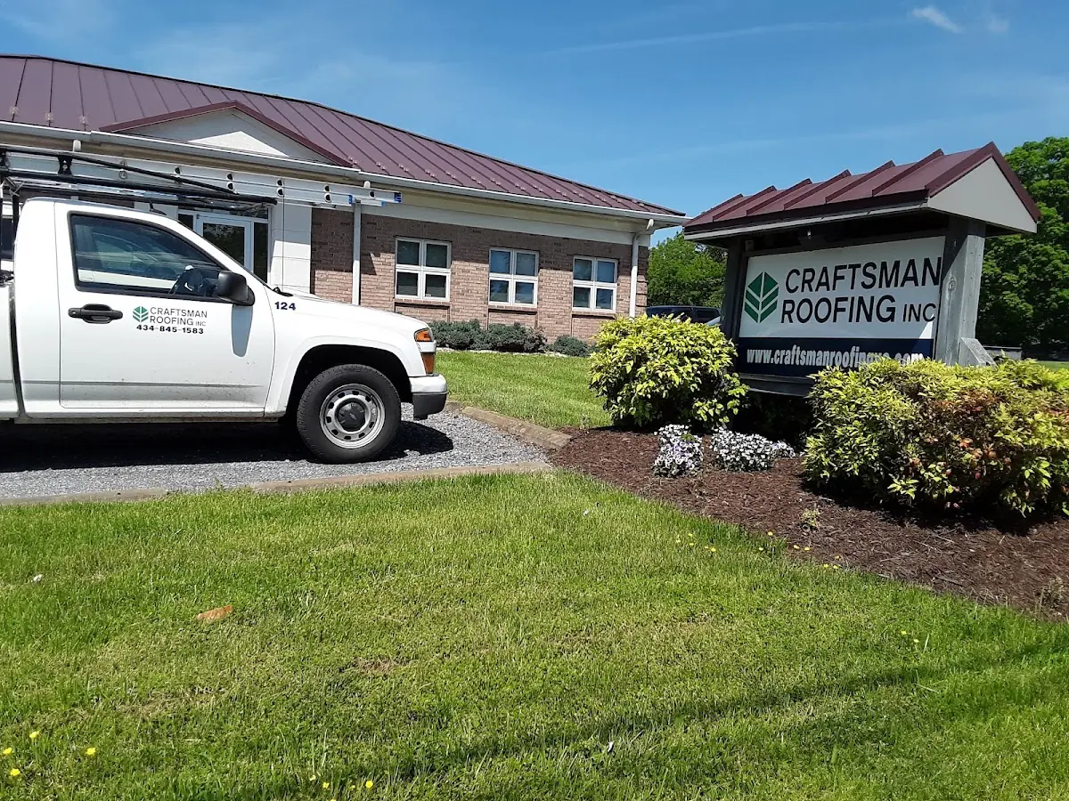 Quality Roof Replacement by experienced craftsmen in Green Lane